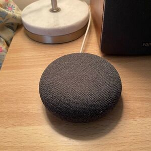 Google Nest Mini